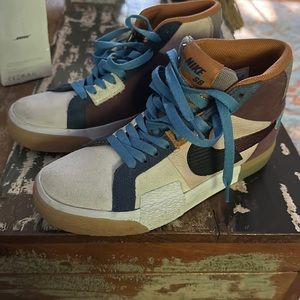 Nike Zoom Blazer Mid Premium size 5